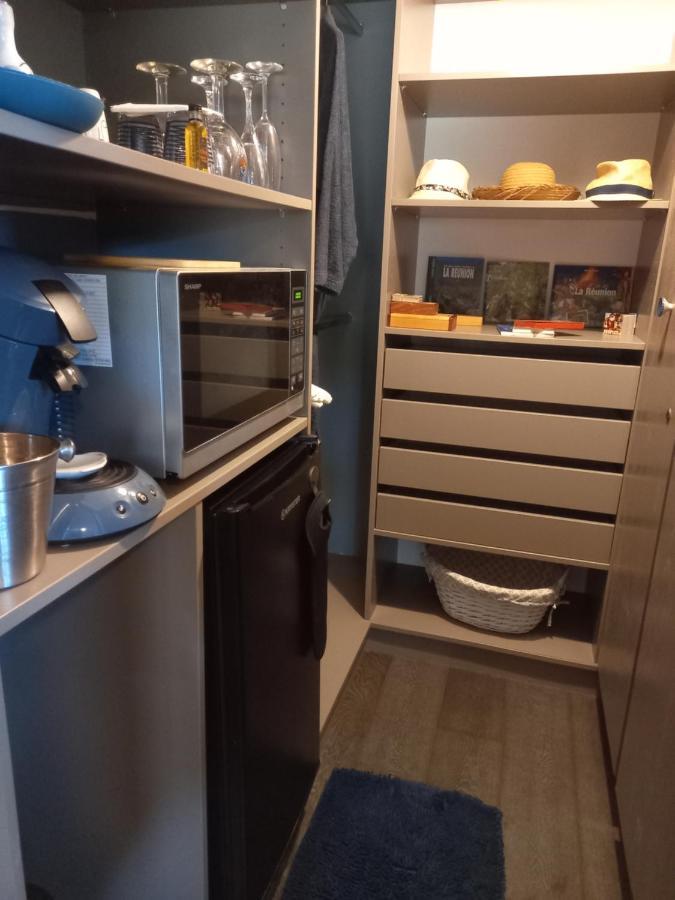 Suite Indigo Jacuzzi Prive Piscine Vue Mer Acces Cuisine Laverie Saint Pierre Εξωτερικό φωτογραφία