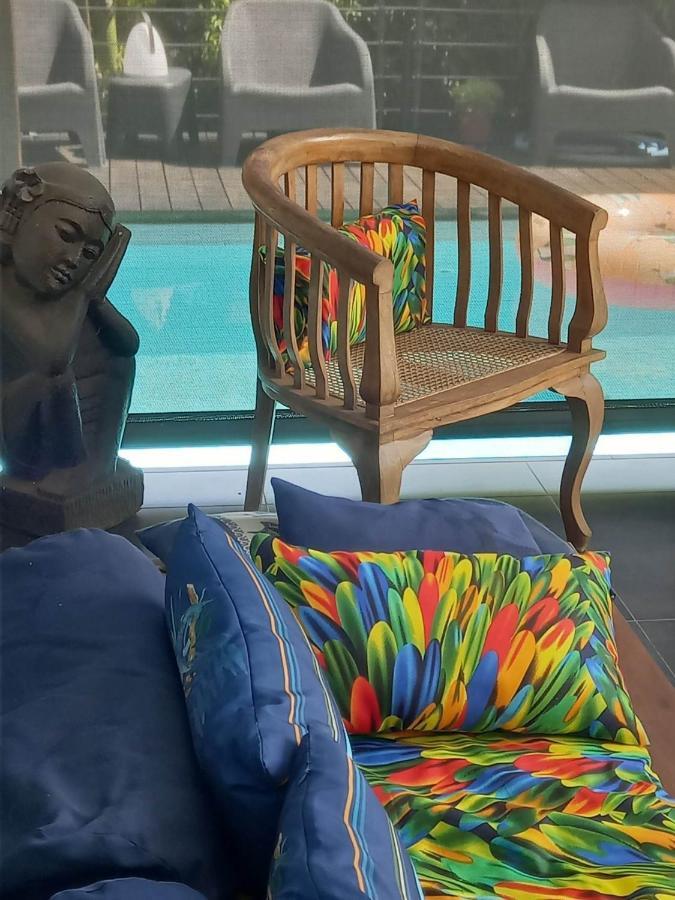 Suite Indigo Jacuzzi Prive Piscine Vue Mer Acces Cuisine Laverie Saint Pierre Εξωτερικό φωτογραφία